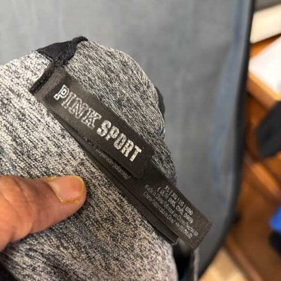 Vicotria's Secret Pink Sports Bra No Padding! Yoga Exercise Workout Gym Strong - Picture 6 of 8